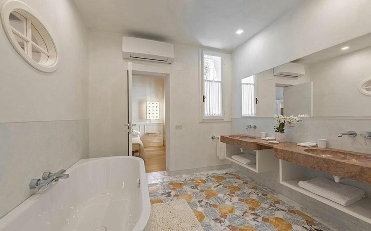 Giotto Apartment *